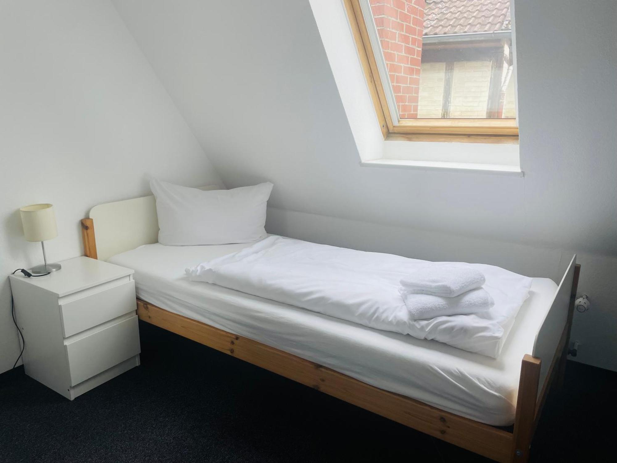 Markt Eins Gaestezimmer Schoppenstedt Eksteriør billede